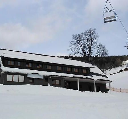 SKI Apartmány Nymburska chata Pec pod Snezkou Exterior foto